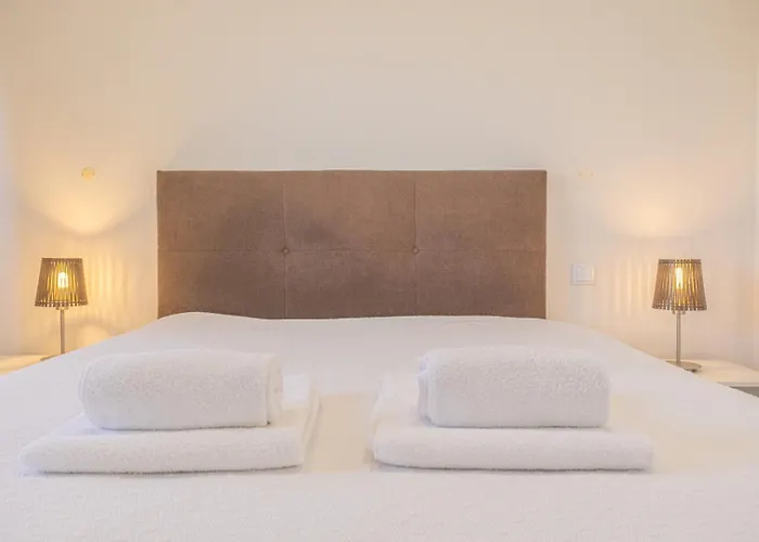 Emerson Plaza Sea View Apartment